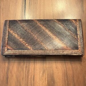 Snakeskin clutch
